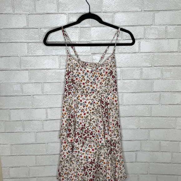 NWT Passport Ruffle Floral Flowy Dress - Picture 3 of 11